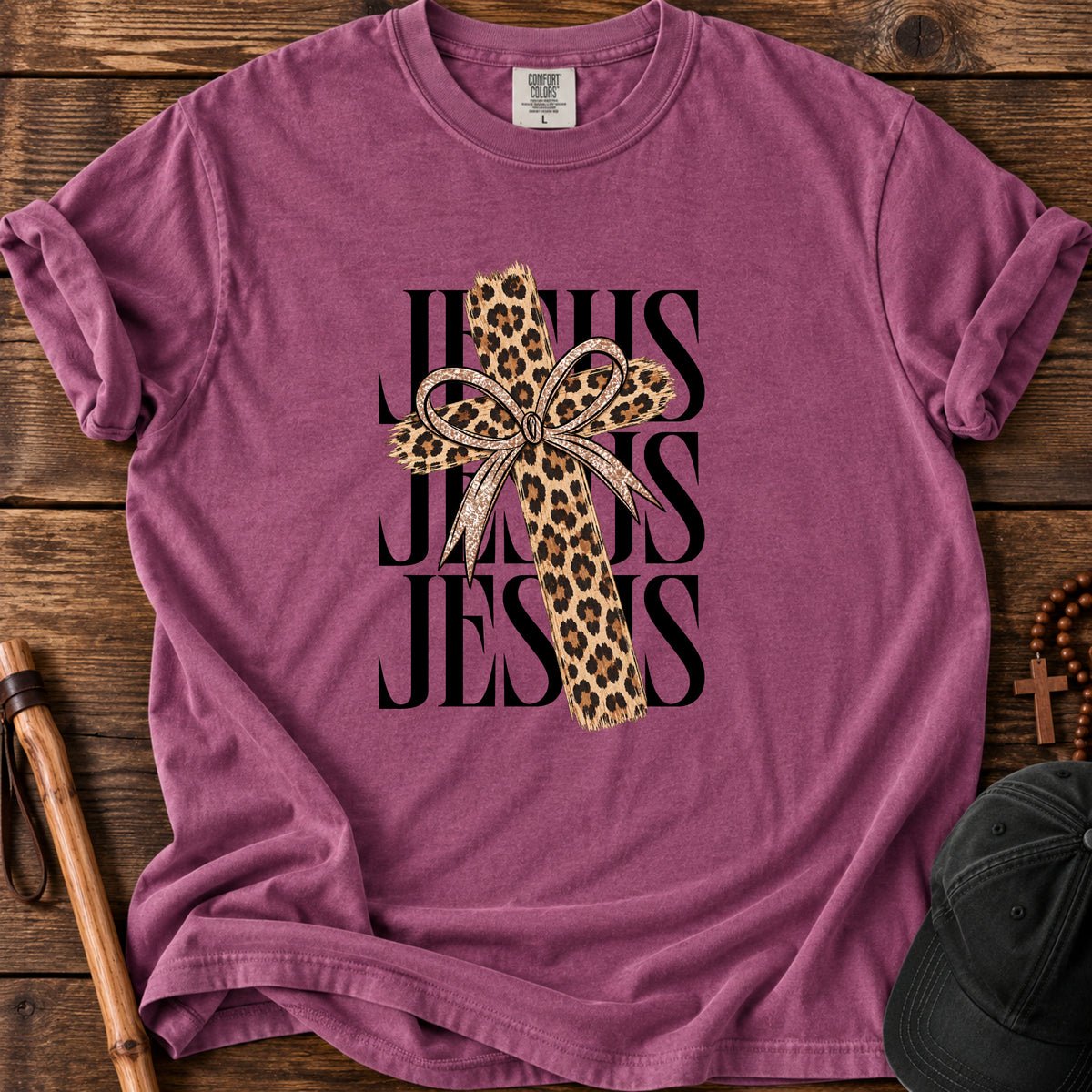 Leopard Cross Tee in Berry