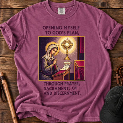 Opening Myself to God's Plan Tee in Berry